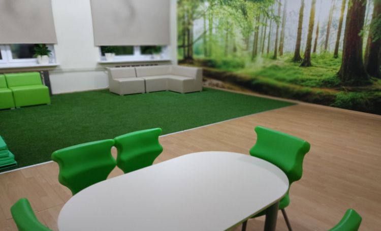 sala relaksu meble, fototapeta las